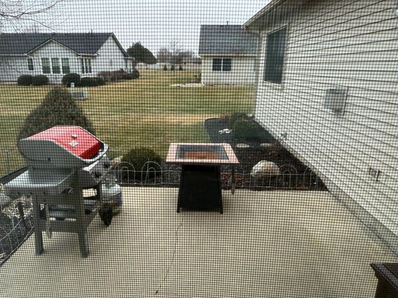 318 Country Meadows Drive, Oak Harbor, OH 43449 Photo 23