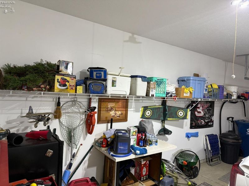 318 Country Meadows Drive, Oak Harbor, OH 43449 Photo 43