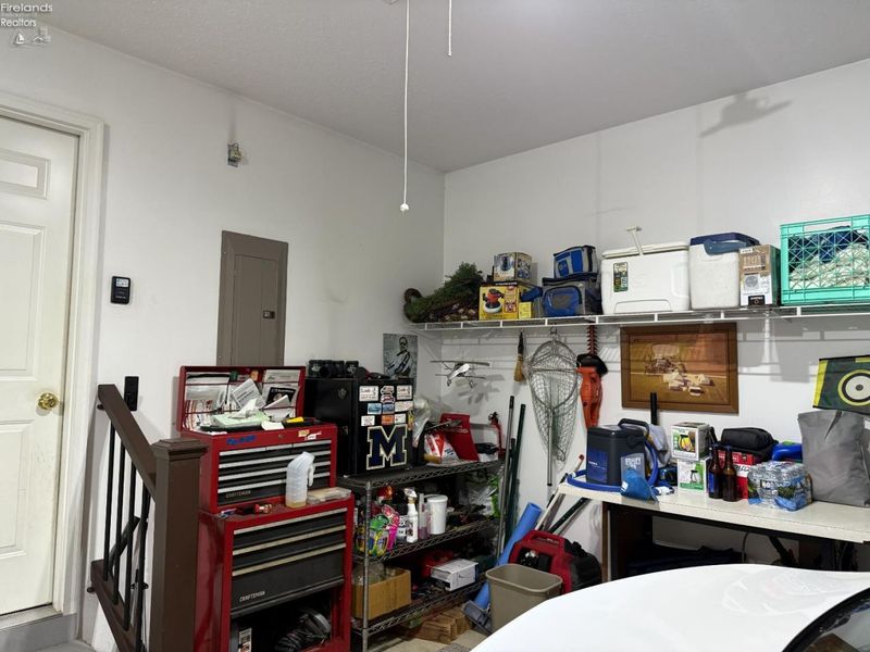 318 Country Meadows Drive, Oak Harbor, OH 43449 Photo 46