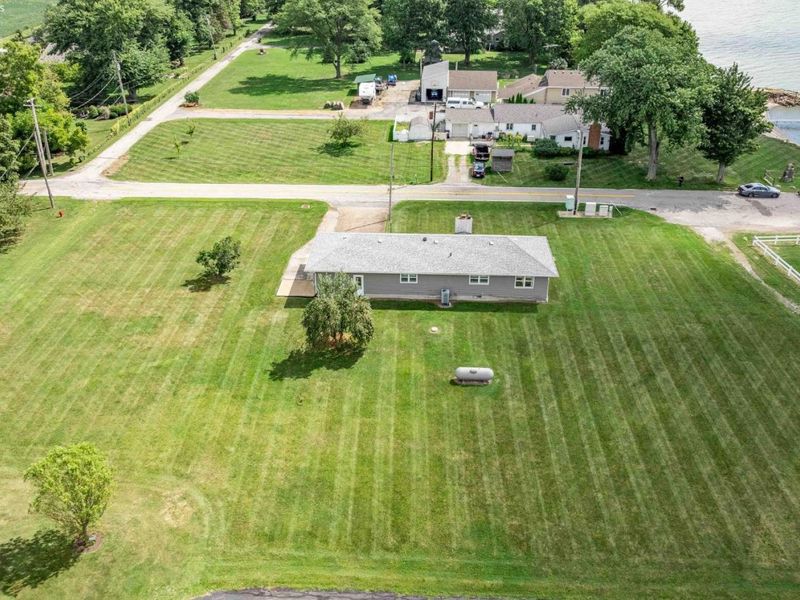 1982 Fulton Street, Port Clinton, OH 43452 Photo 34