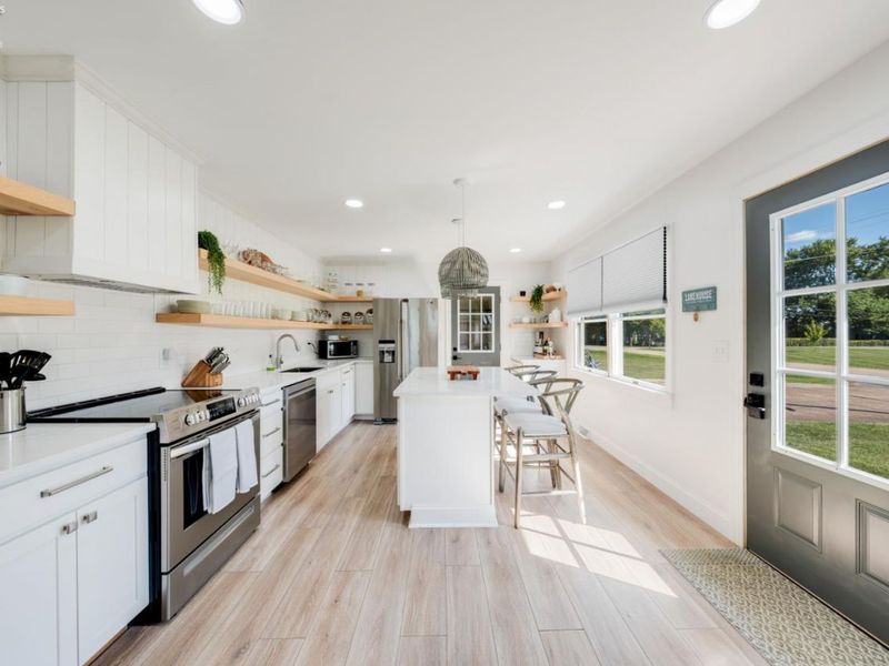 1982 Fulton Street, Port Clinton, OH 43452 Photo 8