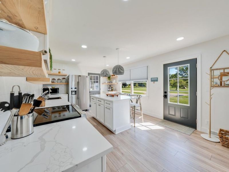 1982 Fulton Street, Port Clinton, OH 43452 Photo 9