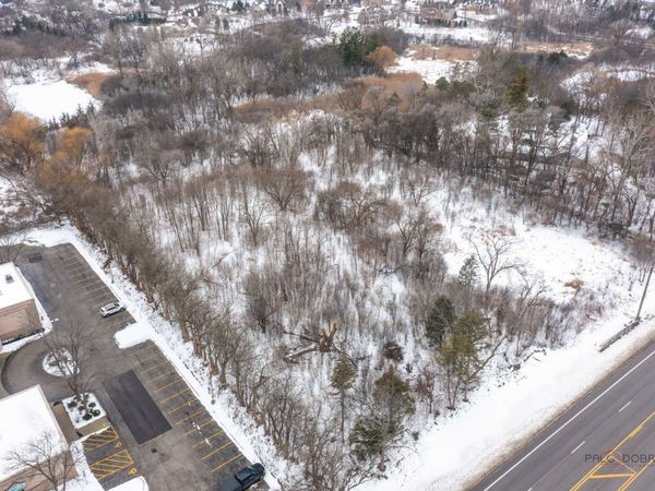 17053 W Aptakisic Road, Buffalo Grove, IL 60089