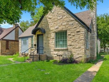 1231 Harlandale Avenue, Dallas, TX 75216