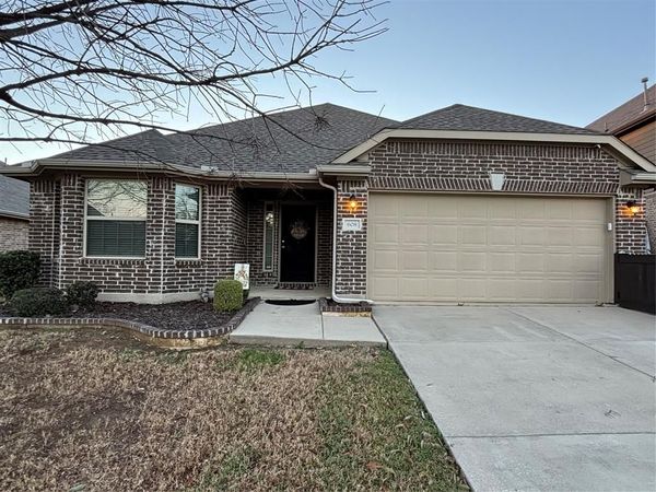 608 Kinghaven Drive, Little Elm, TX 75068