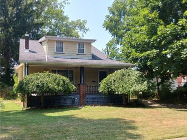 3916 Howard Street, Youngstown, OH 44512