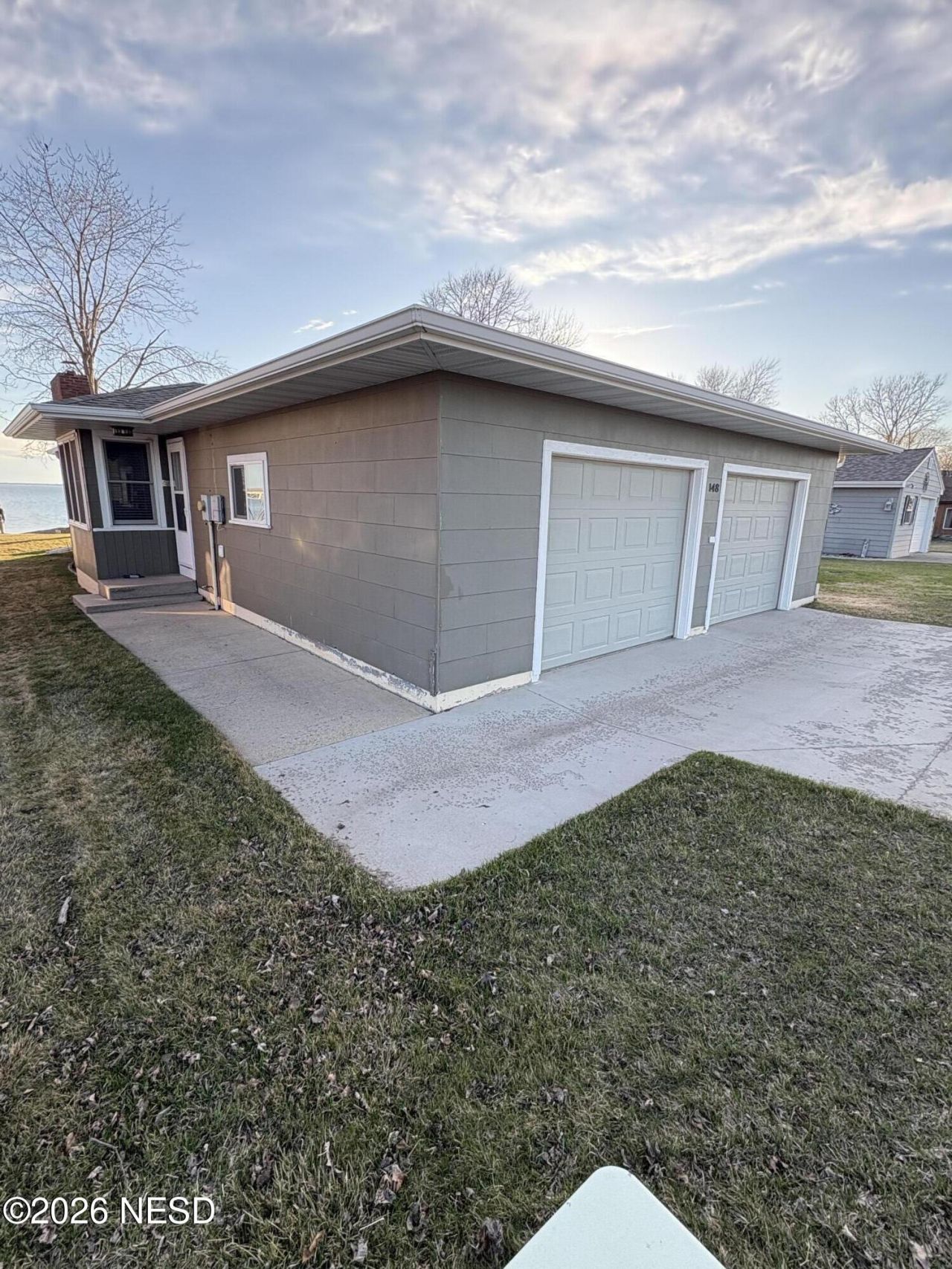 148 N LAKE DRIVE Watertown, SD 57201