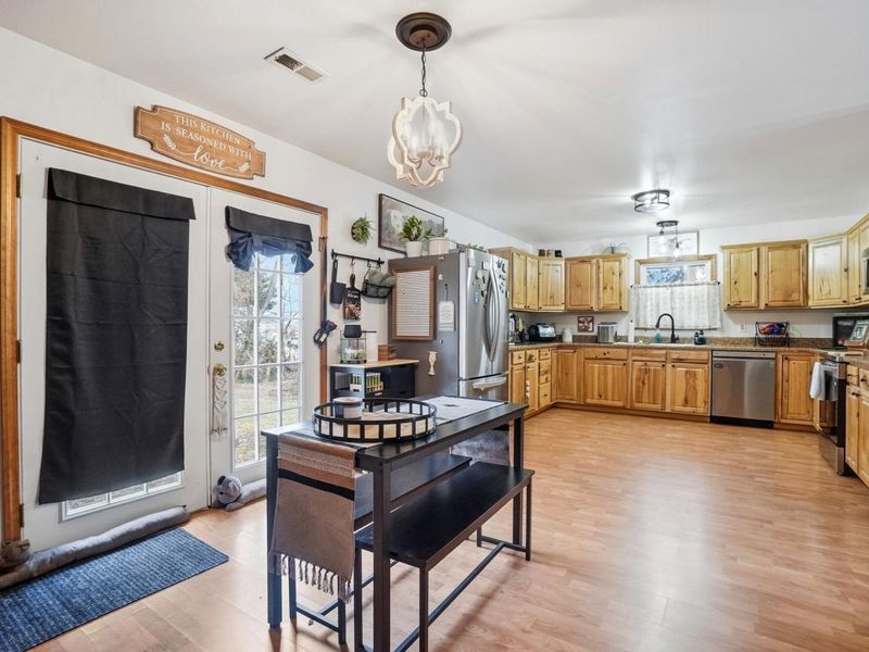 832 E Jackson Road, Springfield, OH 45502 Photo 15