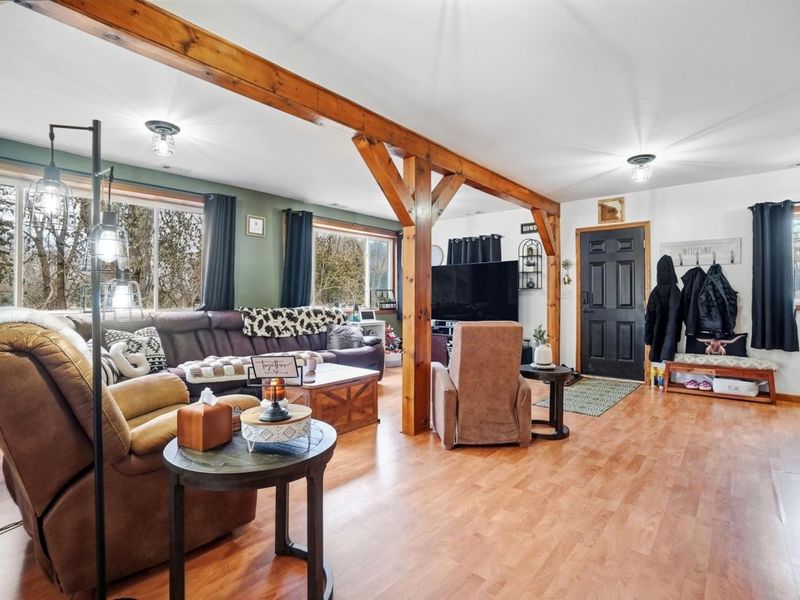 832 E Jackson Road, Springfield, OH 45502 Photo 6