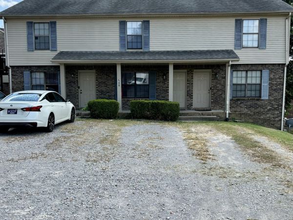 540 Hietts Ln, Unit 8, Clarksville, TN 37043