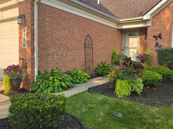 8776 Ironwood Drive, Van Buren Twp, MI 48111