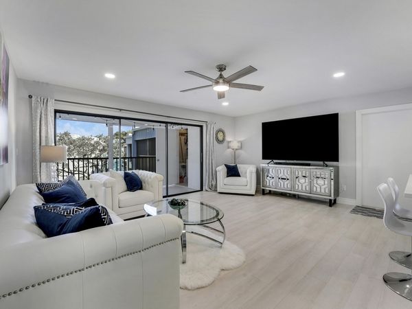 525 Dotterel Road, Unit 35d, Delray Beach, FL 33444