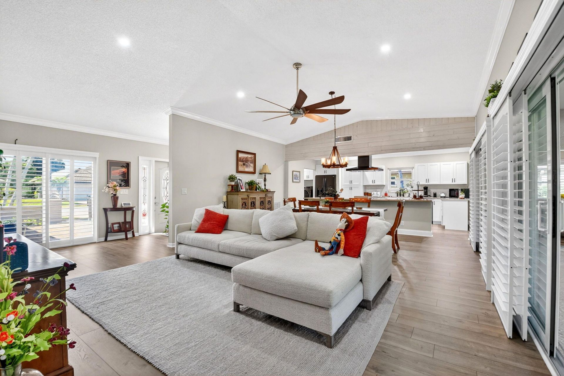 10265 Greentrail Drive N, Boynton Beach, FL 33436 Photo