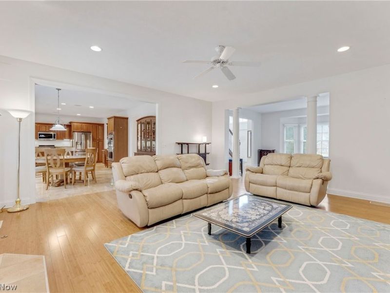 38595 Flanders Drive, Solon, OH 44139 Photo 10