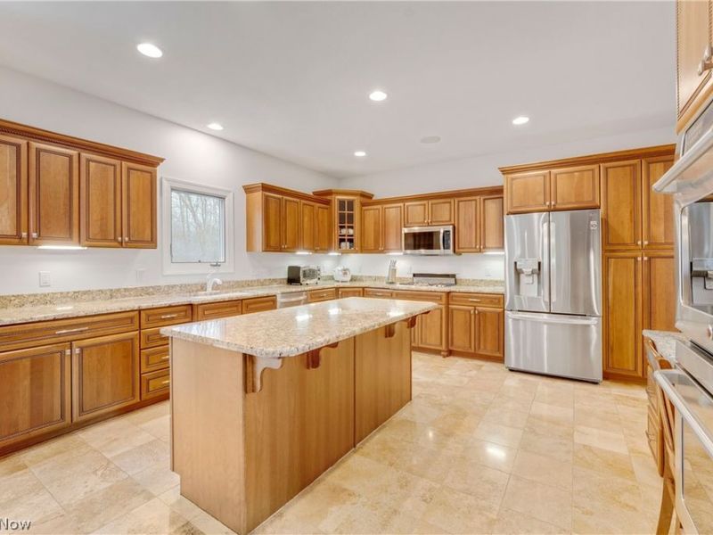 38595 Flanders Drive, Solon, OH 44139 Photo 13