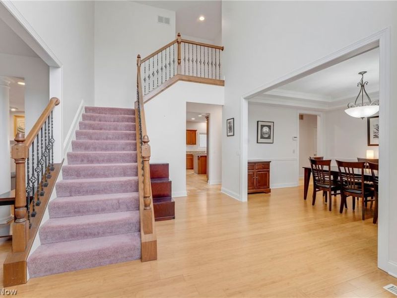 38595 Flanders Drive, Solon, OH 44139 Photo 3