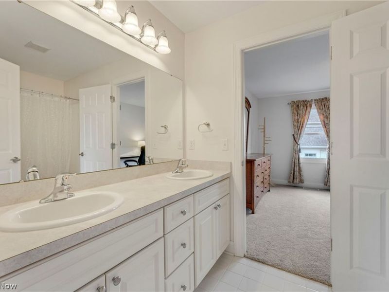 38595 Flanders Drive, Solon, OH 44139 Photo 33