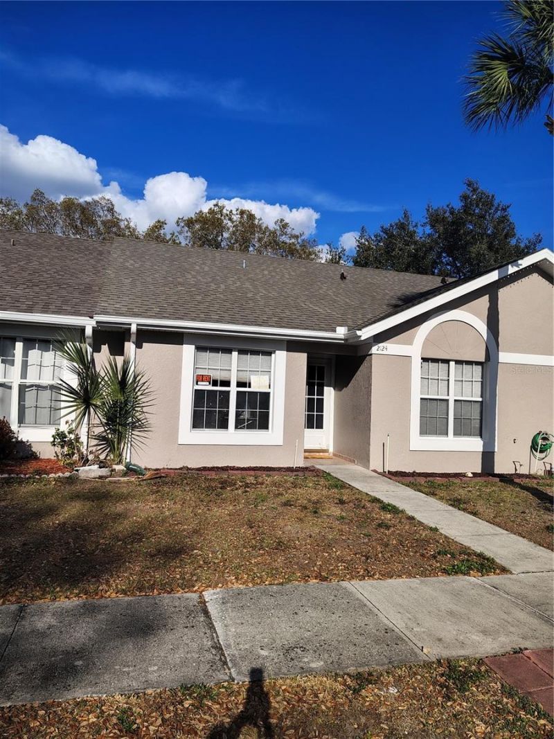 2124 Cypress Bay Boulevard, Kissimmee, FL 34743 Main Photo