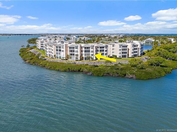 5800 NE Island Cove Way, Unit 2202, Stuart, FL 34996