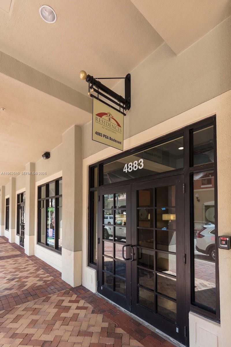 4883 Pga Blvd, Unit 210, Palm Beach Gardens, FL 33418 Photo