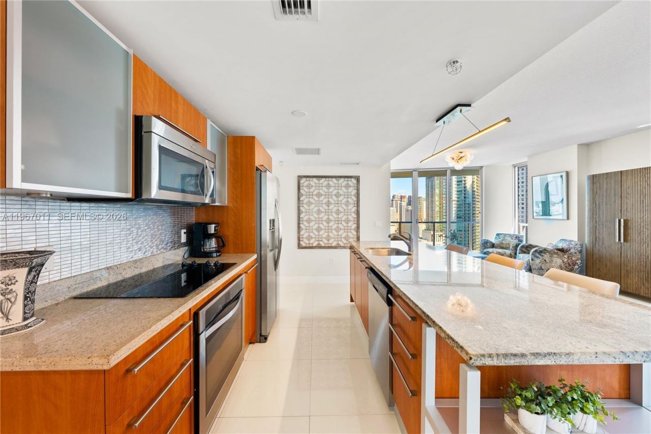 185 SW 7th St, Unit 2611, Miami, FL 33130 Photo