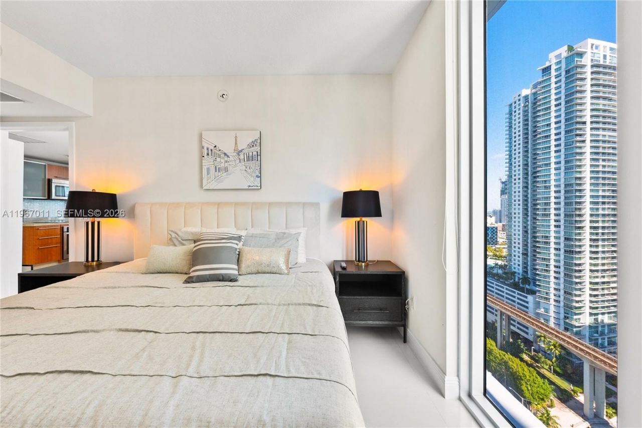 185 SW 7th St, Unit 2611, Miami, FL 33130 Photo