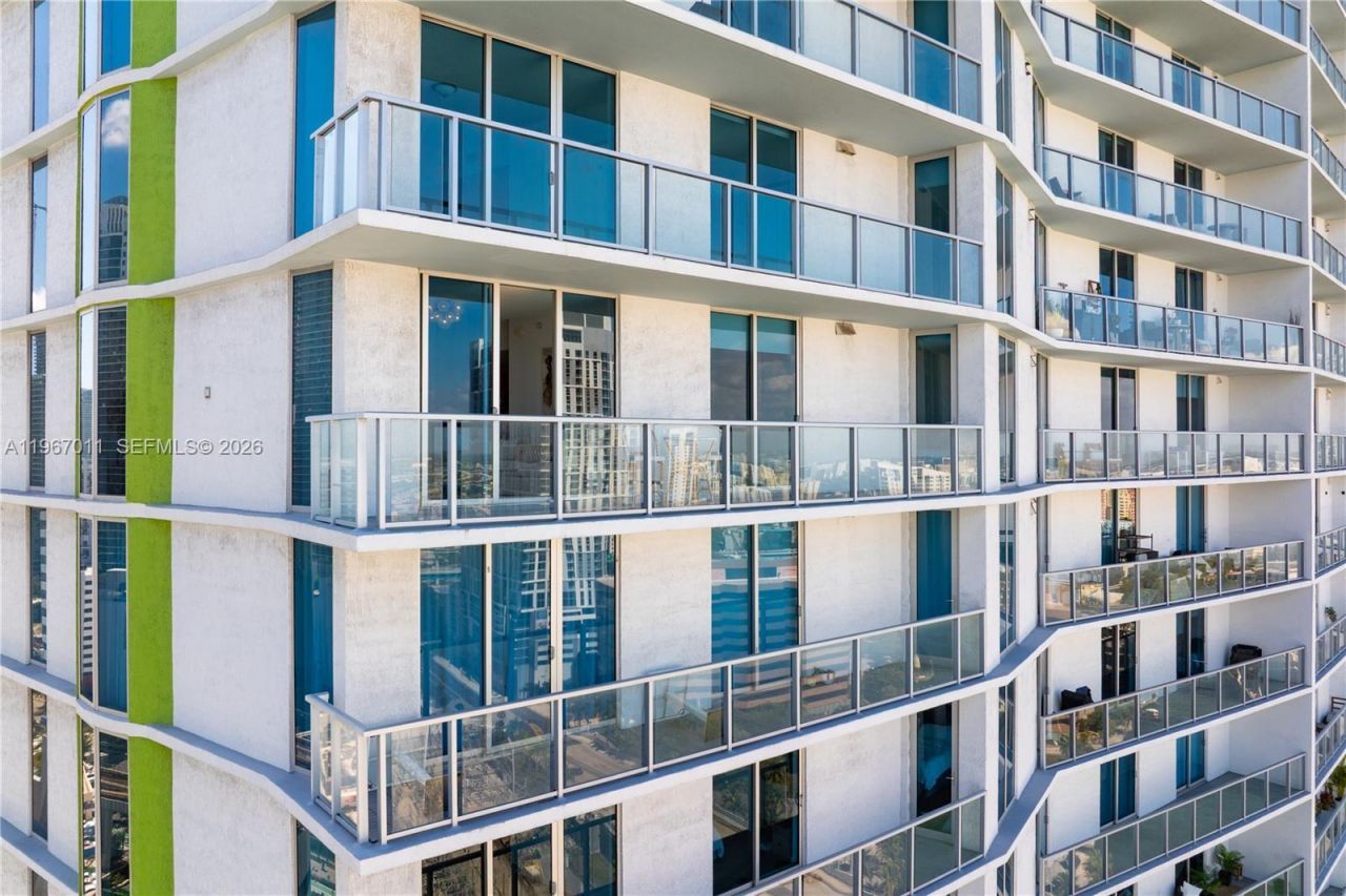 185 SW 7th St, Unit 2611, Miami, FL 33130 Photo