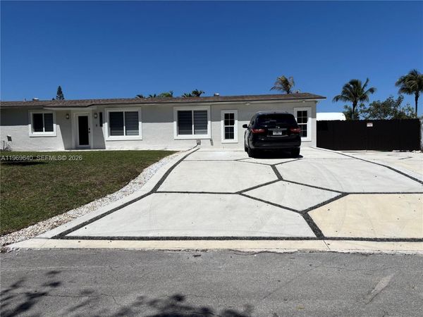 16321 SW 294th St, Homestead, FL 33033