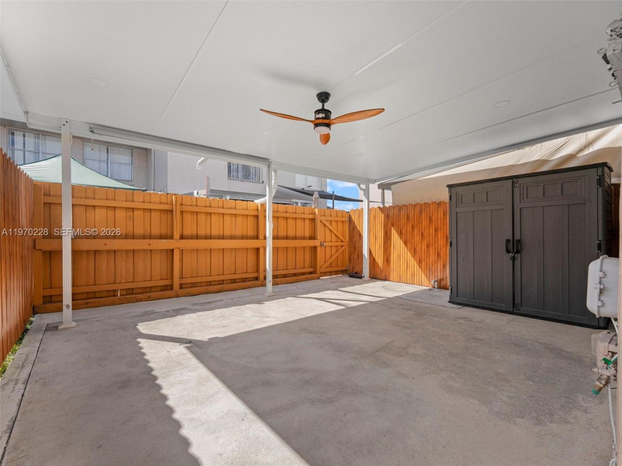 1096 W 42nd Pl , Unit 33, Hialeah, FL 33012 Photo