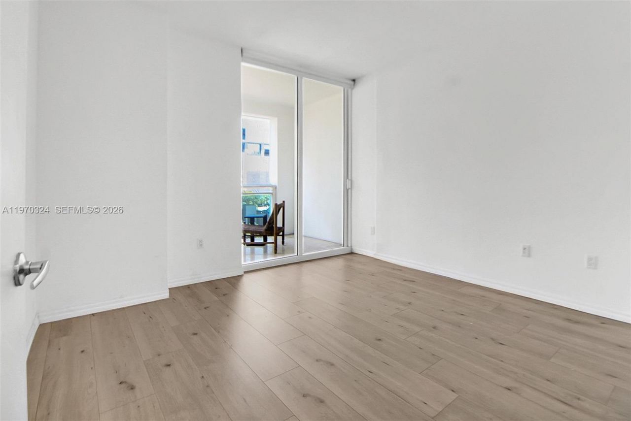 951 Brickell Ave , Unit 505, Miami, FL 33131 Photo