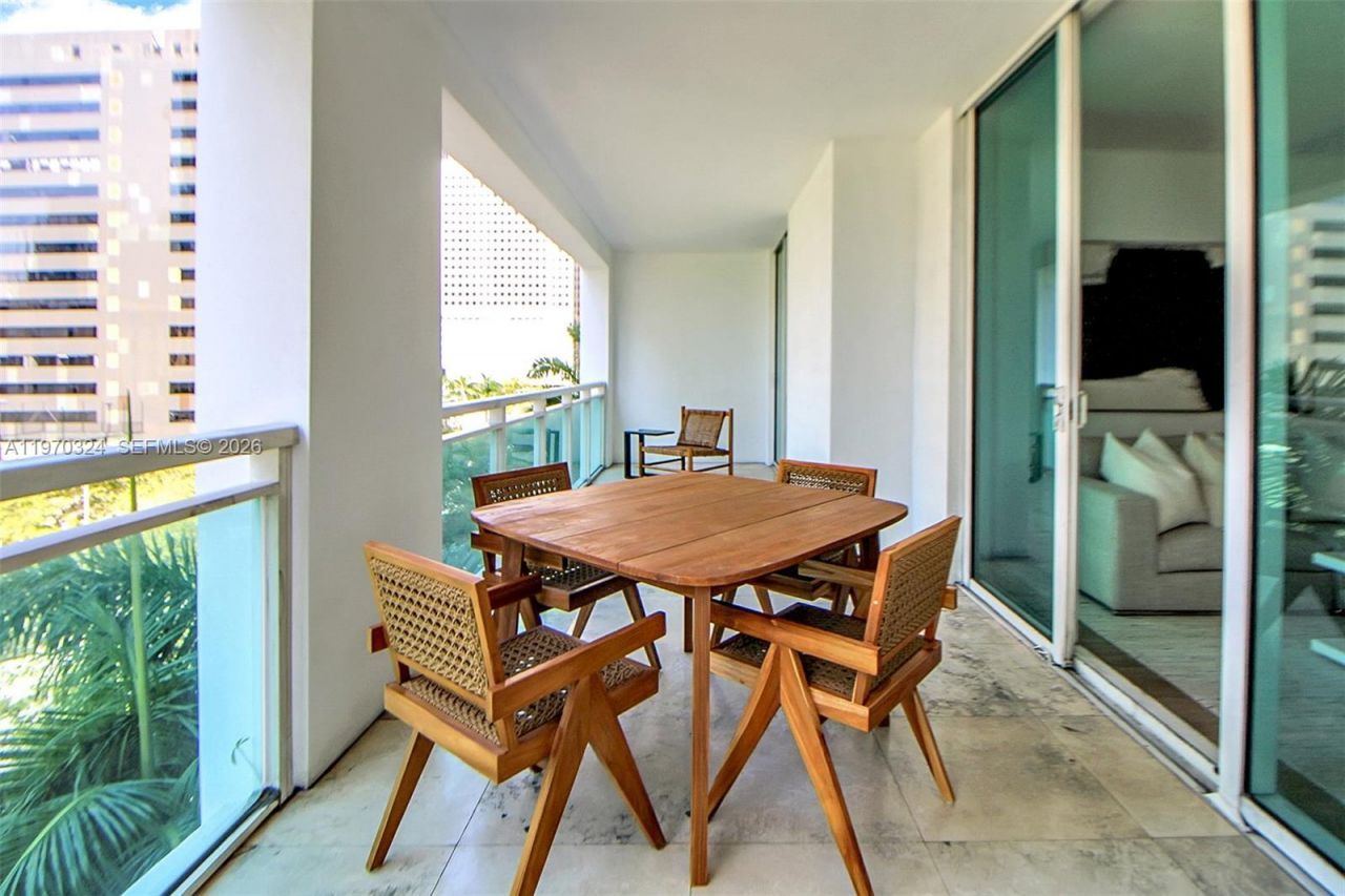 951 Brickell Ave , Unit 505, Miami, FL 33131 Photo