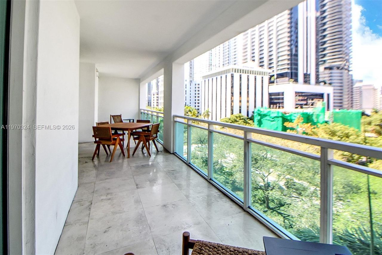 951 Brickell Ave , Unit 505, Miami, FL 33131 Photo