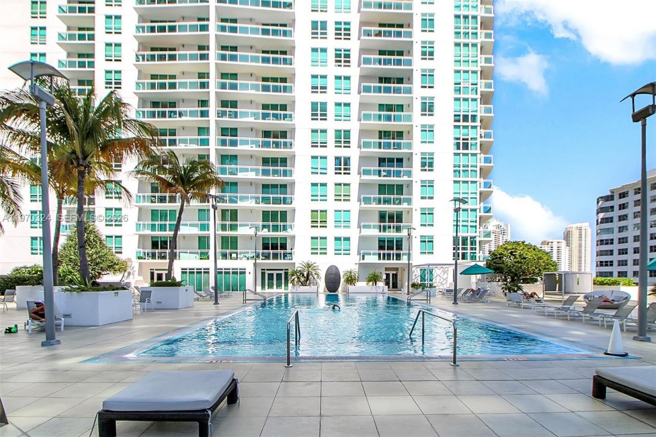 951 Brickell Ave , Unit 505, Miami, FL 33131 Photo