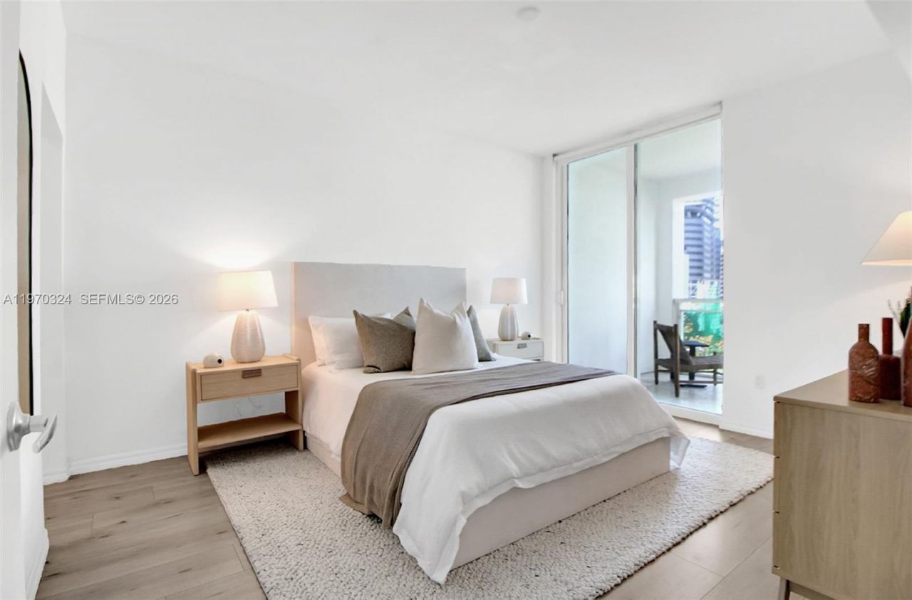 951 Brickell Ave , Unit 505, Miami, FL 33131 Photo