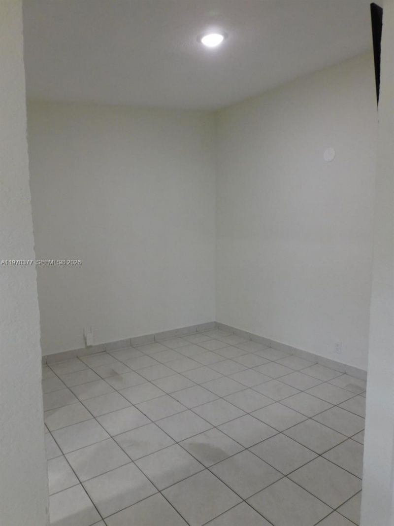 620 NW 58th Ct, Miami, FL 33126 Photo