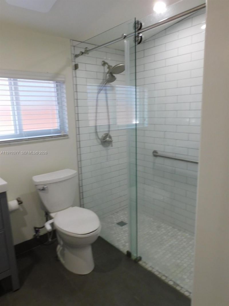 620 NW 58th Ct, Miami, FL 33126 Photo