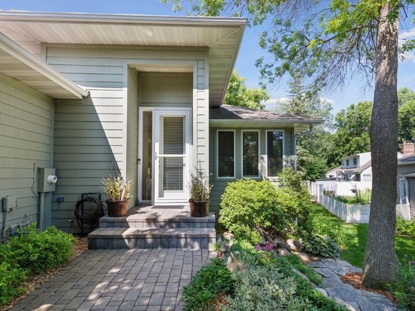 15703 Sussex Drive, Minnetonka, MN 55345