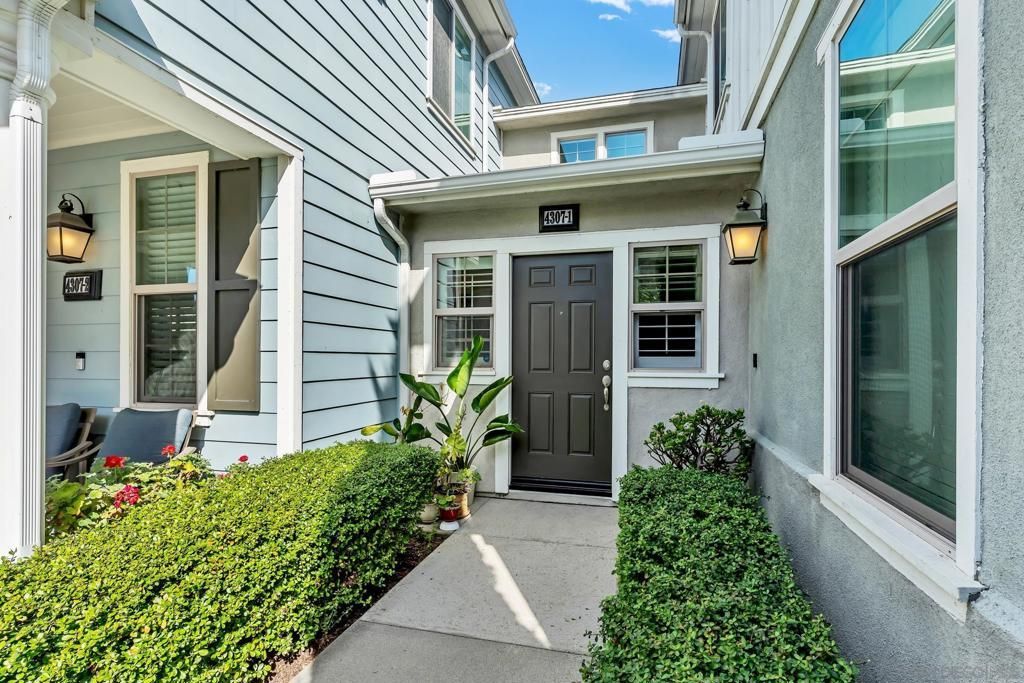 4307 Star Path Way, Unit 1, Oceanside, CA 92056 Main Photo