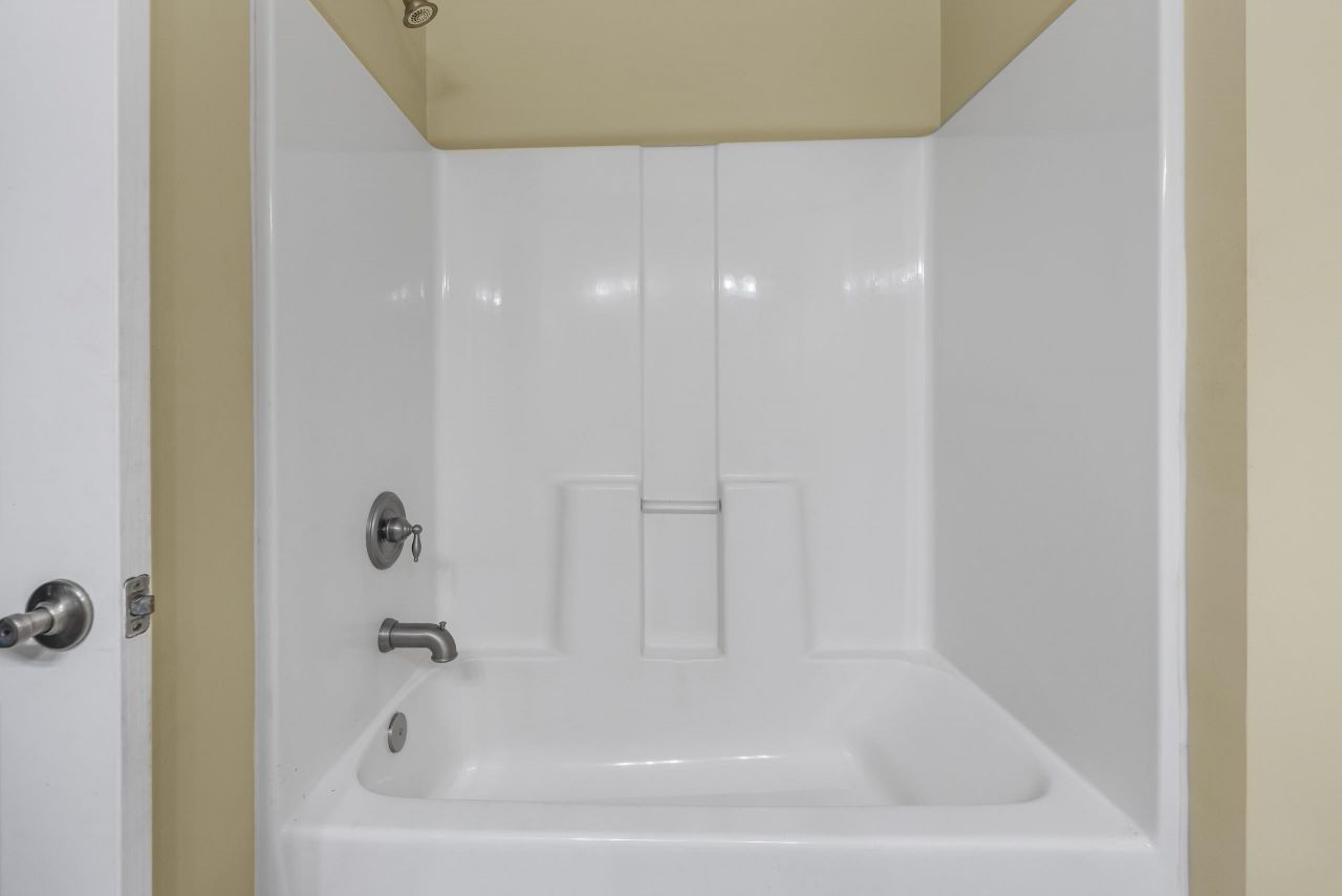 1033 World Tour Blvd. Photo 19