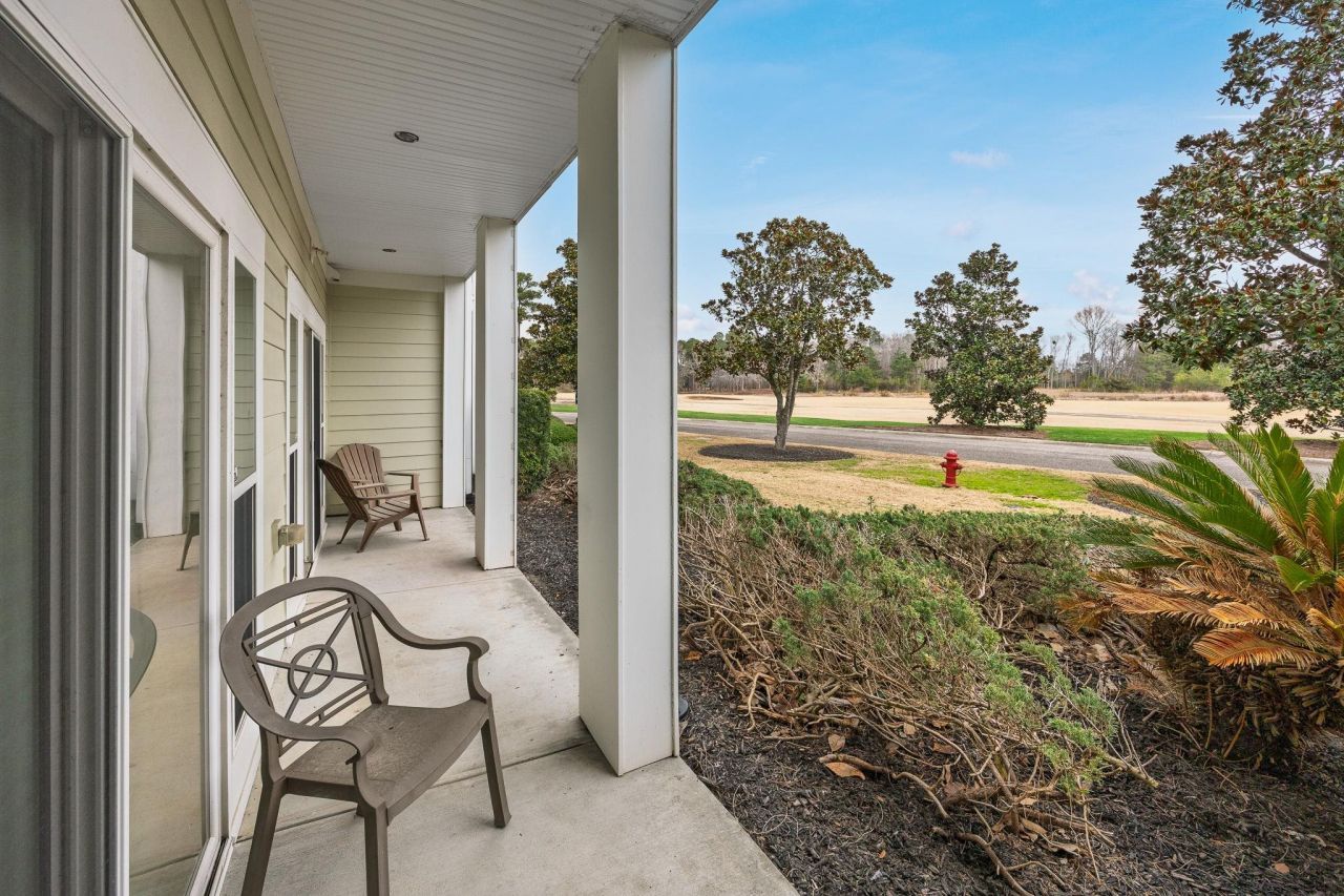 1033 World Tour Blvd. Photo 28