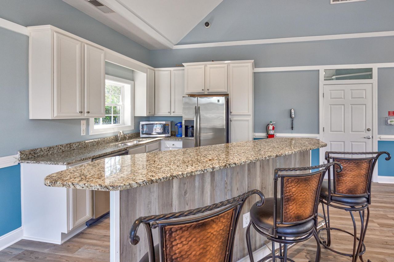 1033 World Tour Blvd. Photo 39