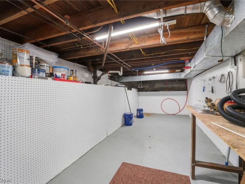 1122 Locust Drive, Ashtabula, OH 44004 Photo 32