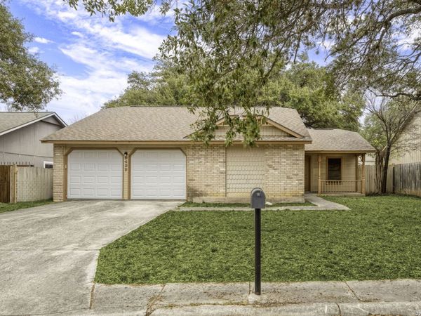 9439 Charter Pt, San Antonio, TX 78250
