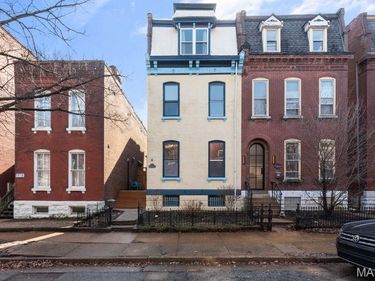 1920 Senate Street, St Louis, MO 63118