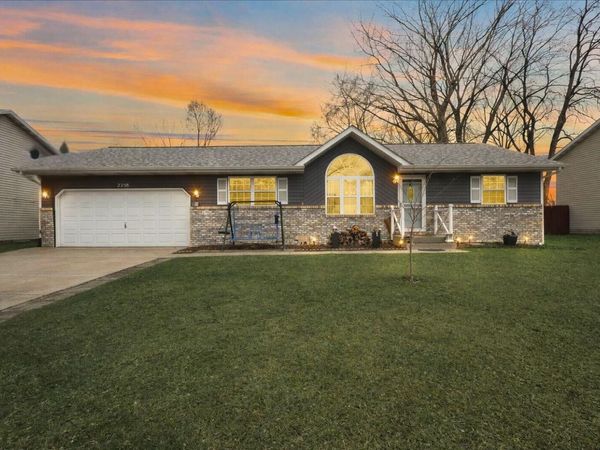 2258 Iris Street, Portage, IN 46368