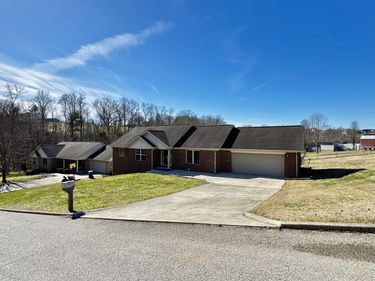 98 Enchanted Court, Somerset, KY 42503