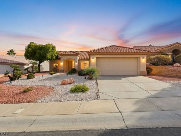 10713 Paradise Point Drive, Las Vegas, NV 89134
