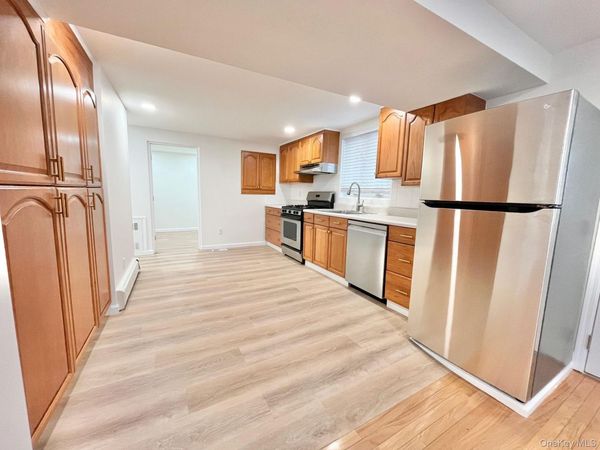 103 Bennett Avenue , Unit G, Yonkers, NY 10701