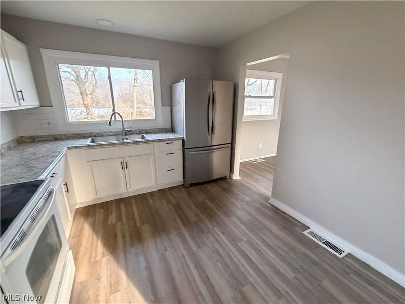 3232 Elmhill Drive NW, Warren, OH 44485 Photo 10