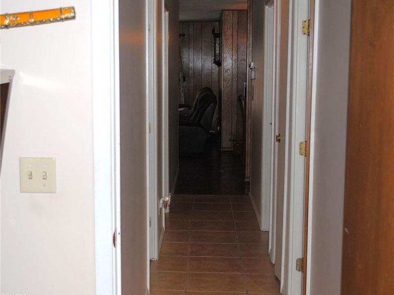 5743 Mills Creek Lane, North Ridgeville, OH 44039 Photo 19